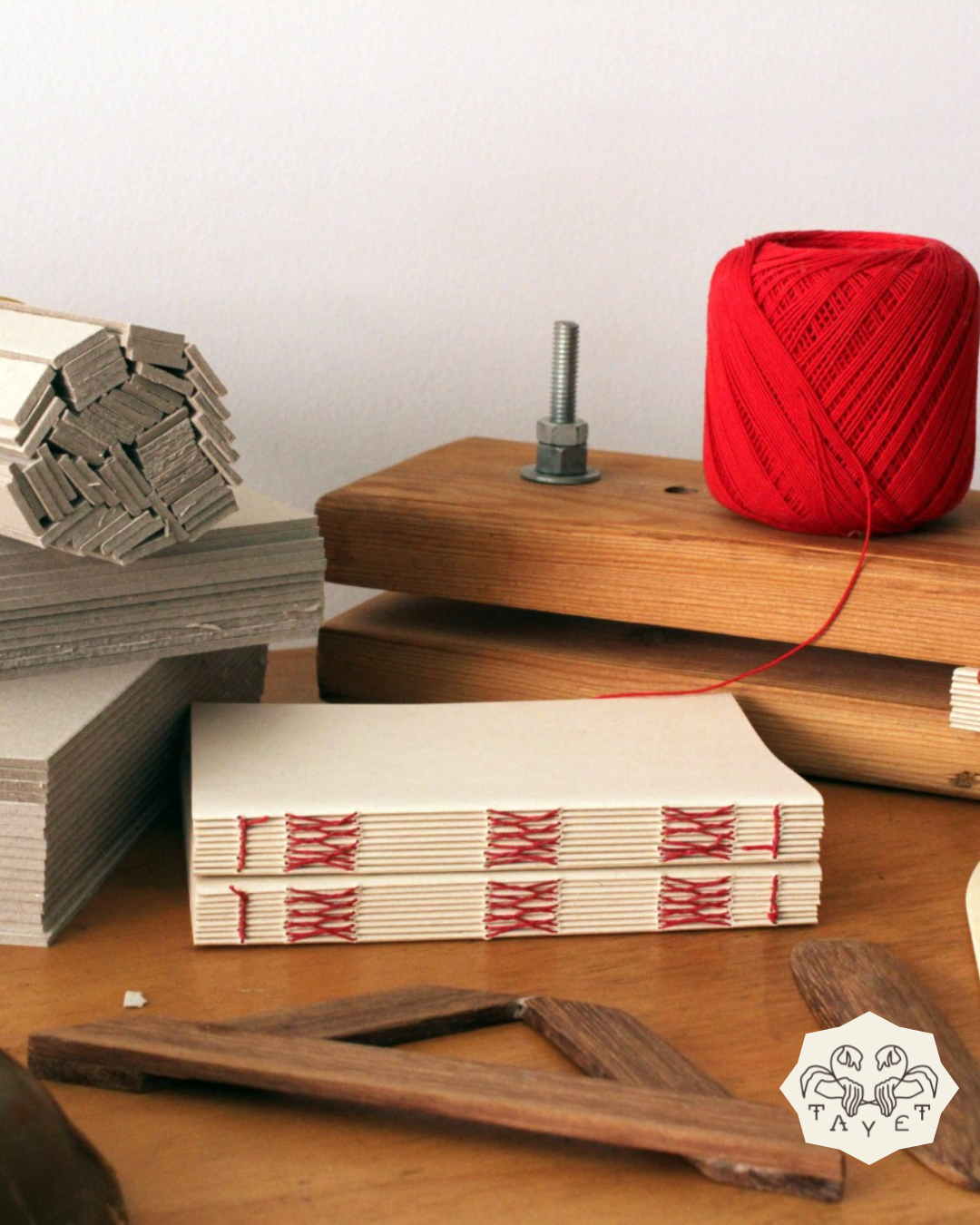 TALLER DE ENCUADERNACION