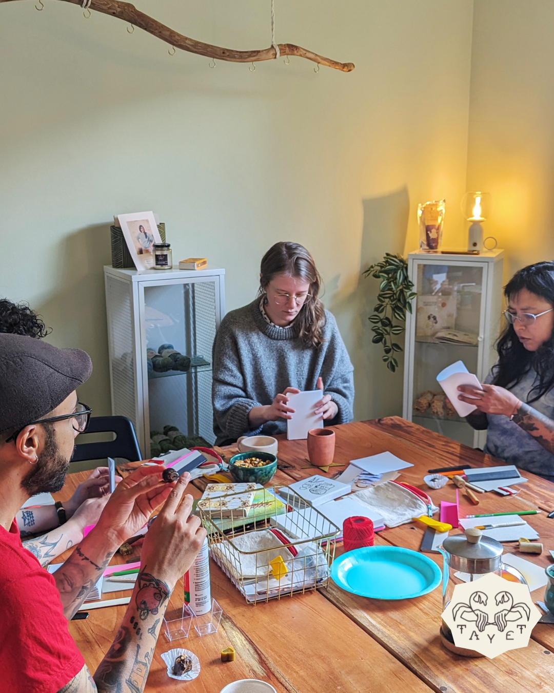 TALLER DE ENCUADERNACION